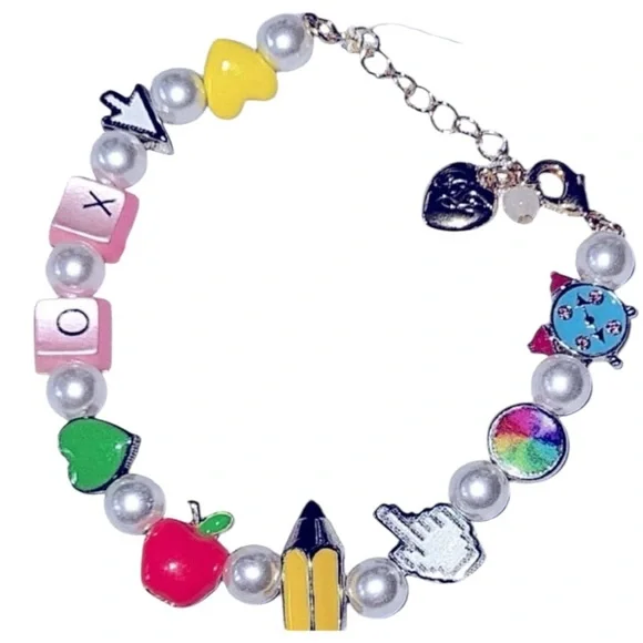 BETSEY JOHNSON SET Back to School Charm & Faux Pearl Necklace & Bracelet NEW NWT - Picture 15 of 16